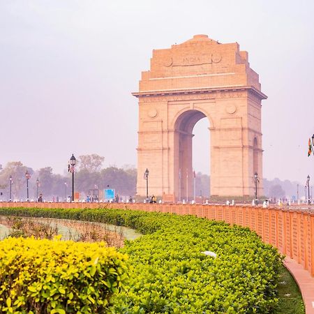 Hotel Aman Imperial Just A Minute Away From New Delhi Railway Station And Connaught Place Exteriör bild