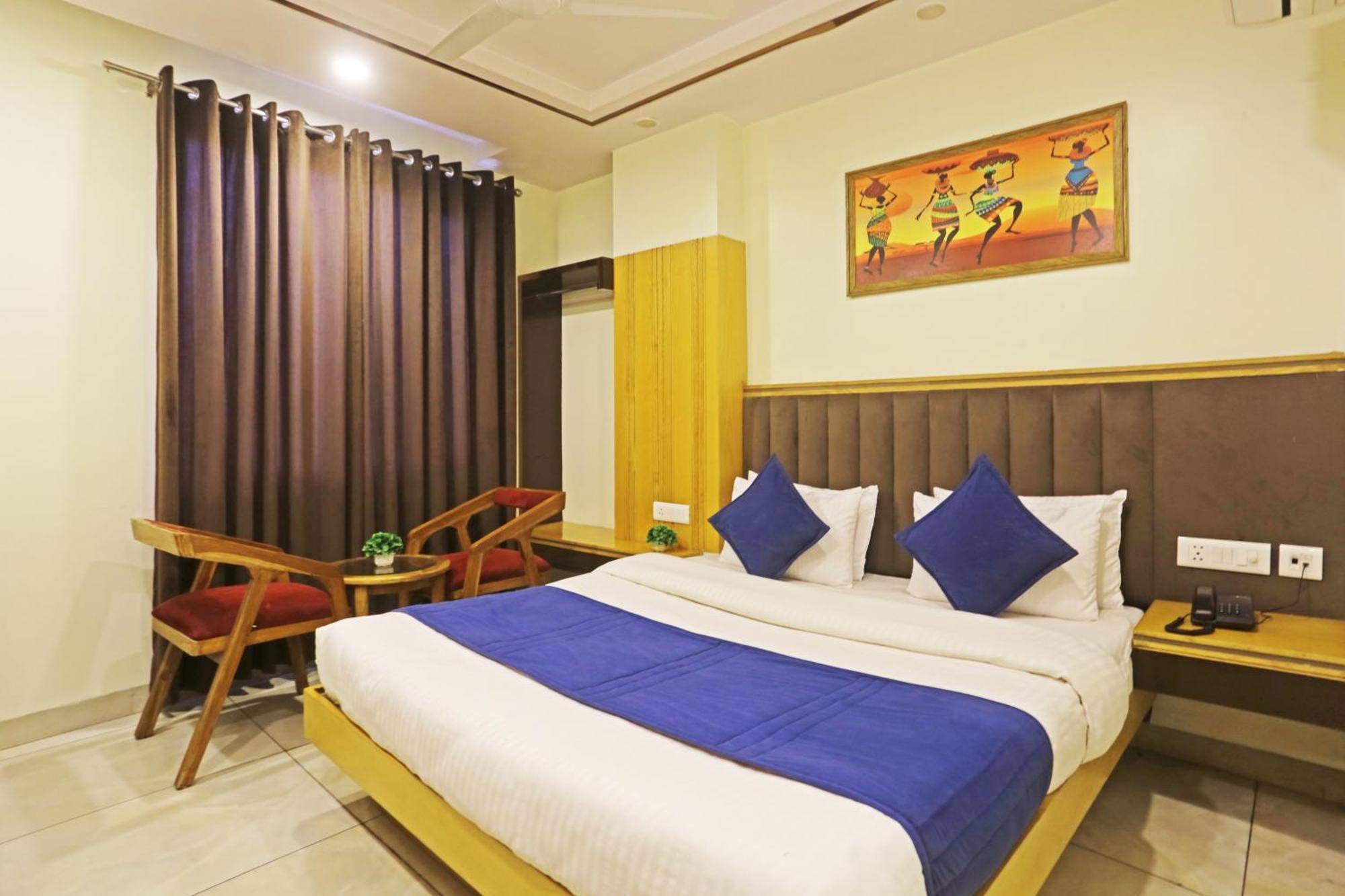 Hotel Aman Imperial Just A Minute Away From New Delhi Railway Station And Connaught Place Exteriör bild