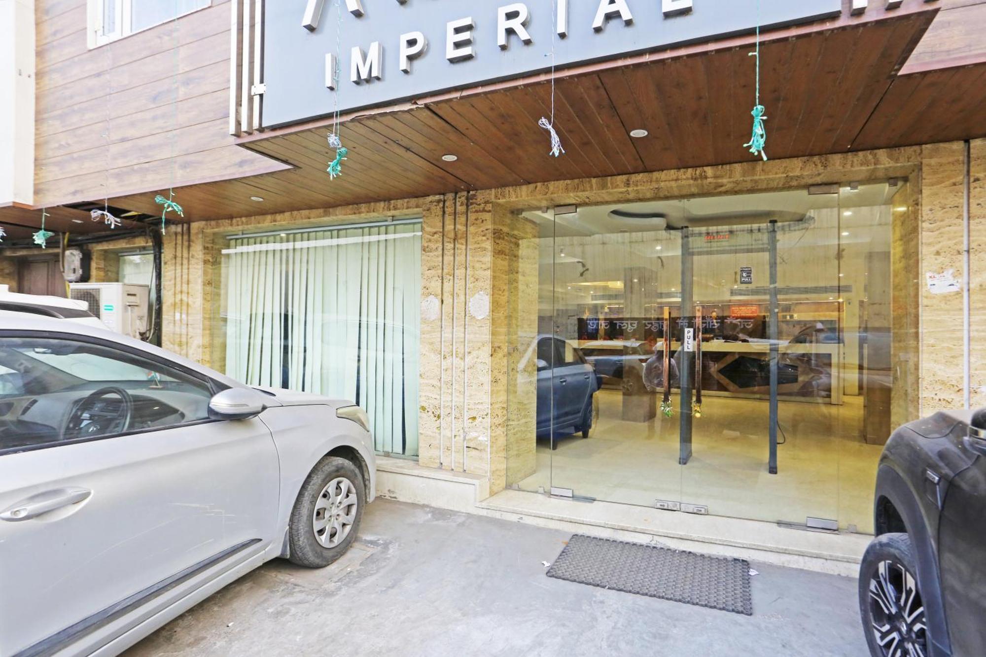 Hotel Aman Imperial Just A Minute Away From New Delhi Railway Station And Connaught Place Exteriör bild