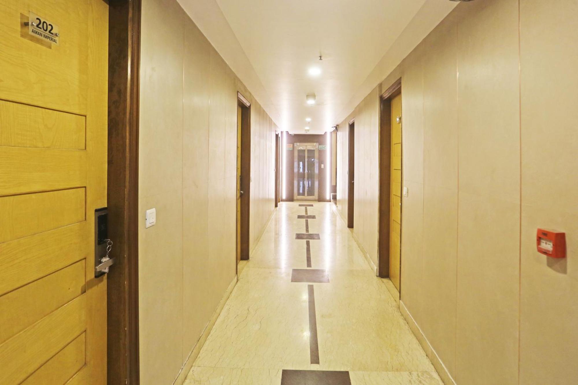 Hotel Aman Imperial Just A Minute Away From New Delhi Railway Station And Connaught Place Exteriör bild