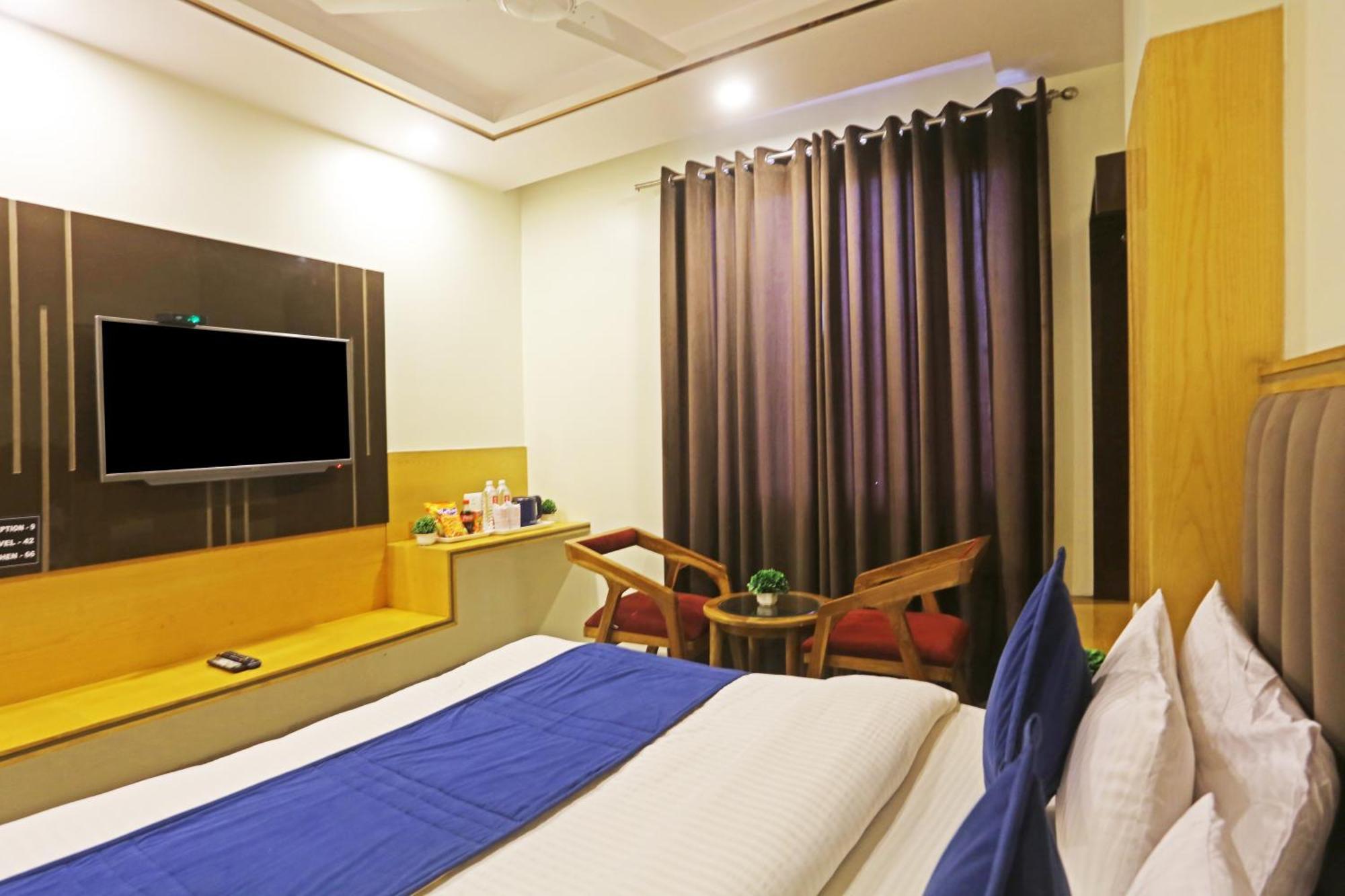Hotel Aman Imperial Just A Minute Away From New Delhi Railway Station And Connaught Place Exteriör bild